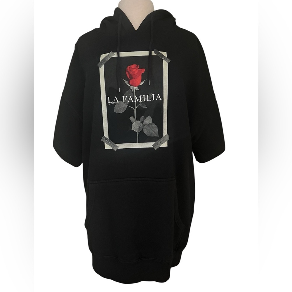 La Familia Taped Rose Men’s Black Hoodie in Size XXL